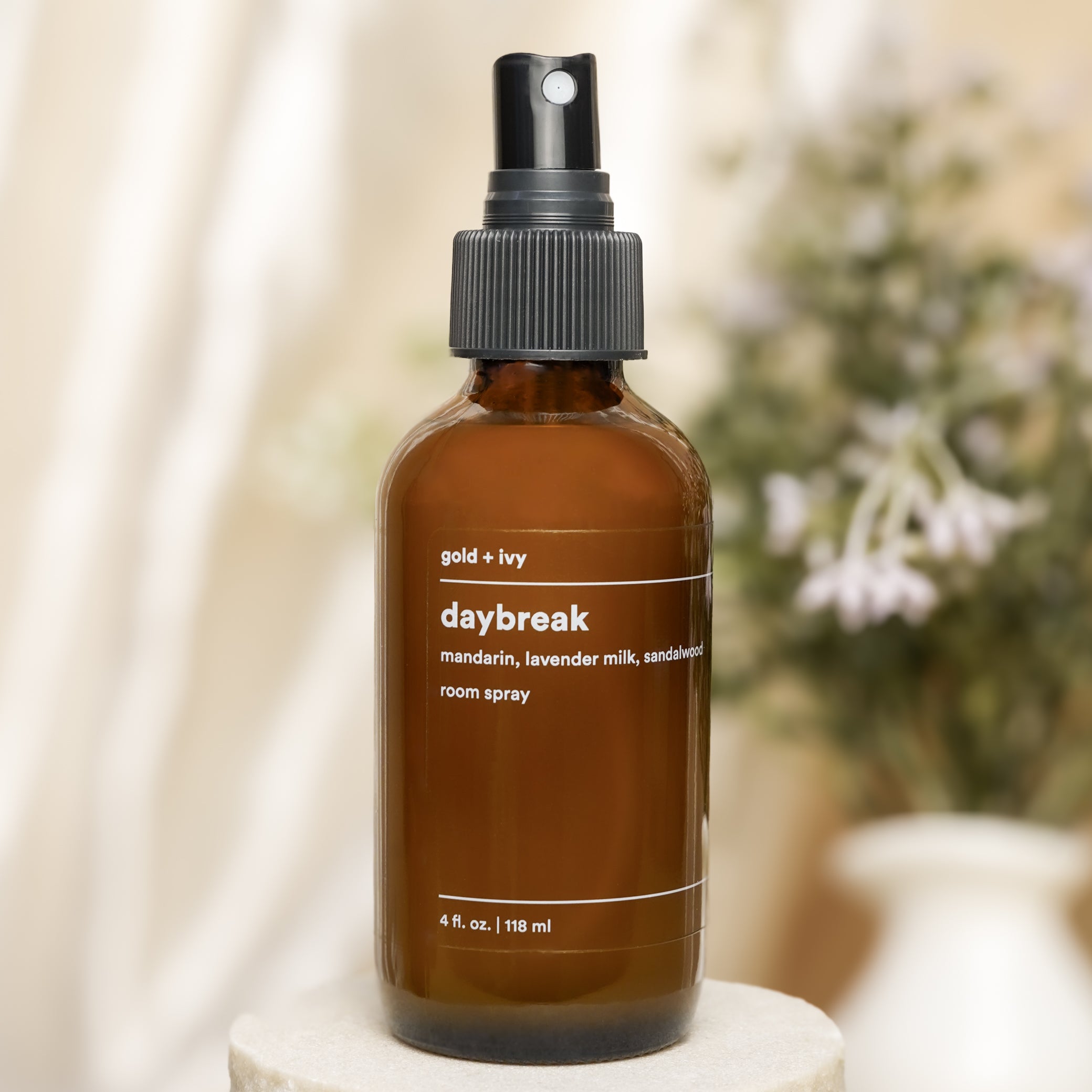 daybreak room + linen spray – gold + ivy